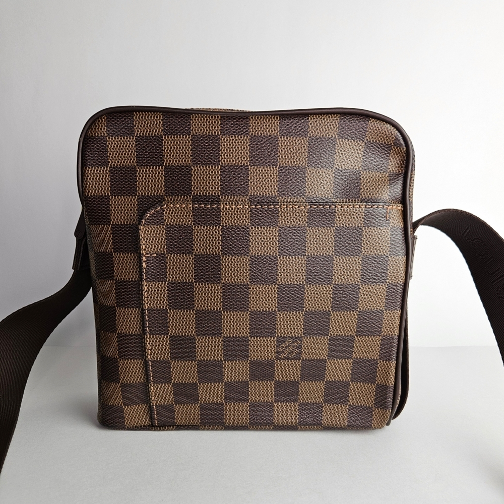 Authentic Louis Vuitton Damier Ebene Olav PM #3905M